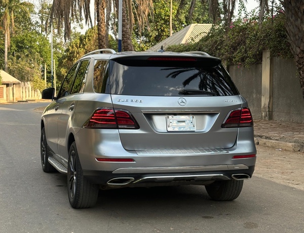 2017 UPGRADED MERCEDES BENZ GLE350 FOR SALE