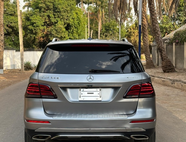 2017 UPGRADED MERCEDES BENZ GLE350 FOR SALE