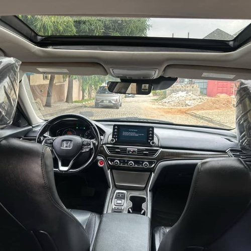 2018 GEAR-LESS HONDA ACCORD FULL OPTION FOR SALE