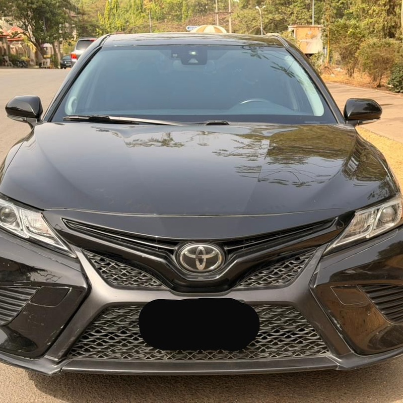 2018 KEYLESS TOYOTA CAMRY SE FOR SALE IN ABUJA image