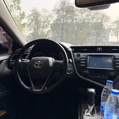 2018 KEYLESS TOYOTA CAMRY SE FOR SALE IN ABUJA