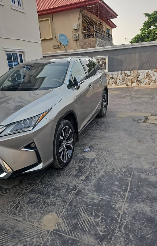 Foreign Used 2018 Lexus RX 350L for Sale In Lagos image