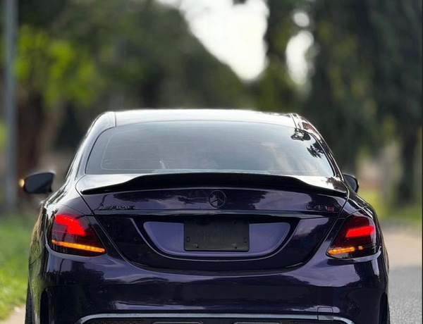 2018 MERCEDES BENZ C43s AMG FULL OPTION FOR SALE