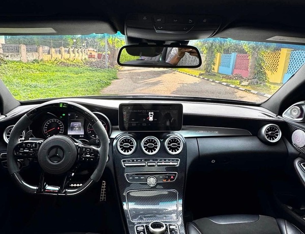 2018 MERCEDES BENZ C43s AMG FULL OPTION FOR SALE
