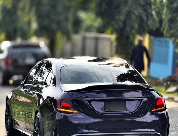 2018 MERCEDES BENZ C43s AMG FULL OPTION FOR SALE