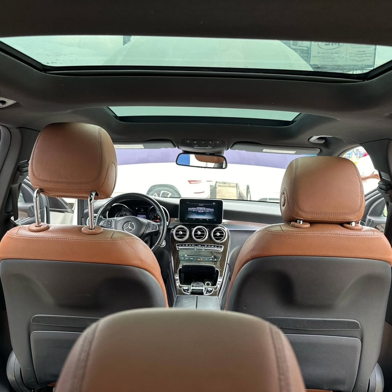 2018 Mercedes-Benz GLC300 image