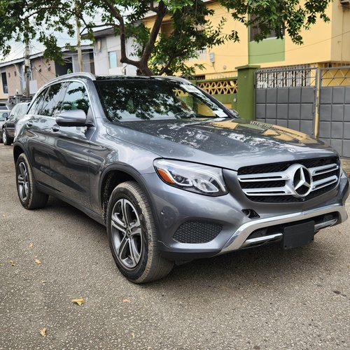 Foreign Used 2018 Mercedes-Benz GLC300 for Sale In Ikeja