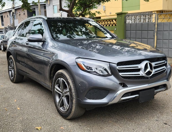 Foreign Used 2018 Mercedes-Benz GLC300 for Sale In Ikeja