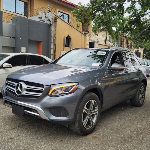 Foreign Used 2018 Mercedes-Benz GLC300 for Sale In Ikeja