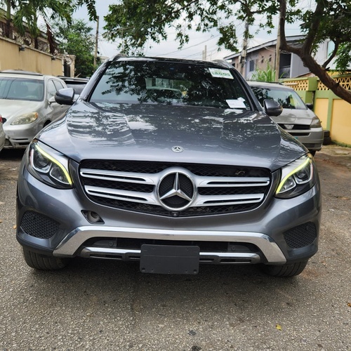 Foreign Used 2018 Mercedes-Benz GLC300 for Sale In Ikeja