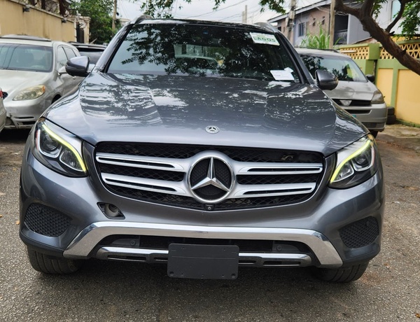 Foreign Used 2018 Mercedes-Benz GLC300 for Sale In Ikeja