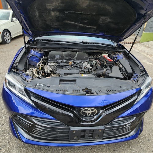 2018 Toyota Camry for Sale In Lagos