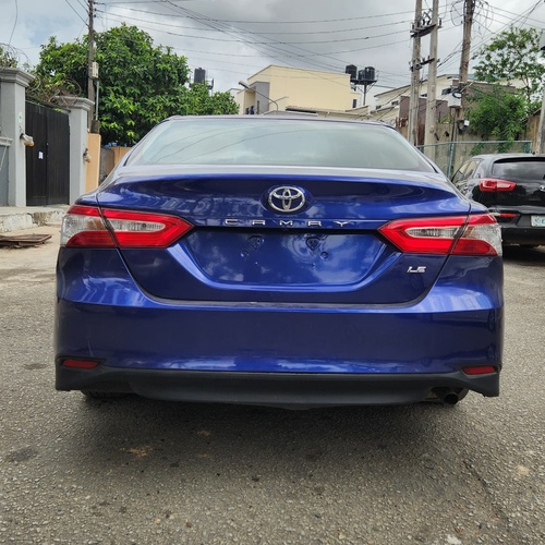 2018 Toyota Camry for Sale In Lagos