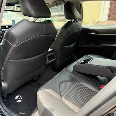 2018 Toyota Camry SE in Lekki