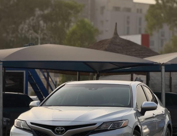 2018 TOYOTA CAMRY SE FOR SALE IN ABUJA