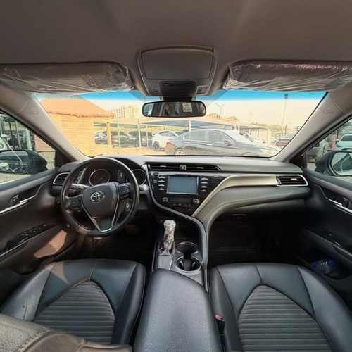 2018 TOYOTA CAMRY SE FOR SALE IN ABUJA