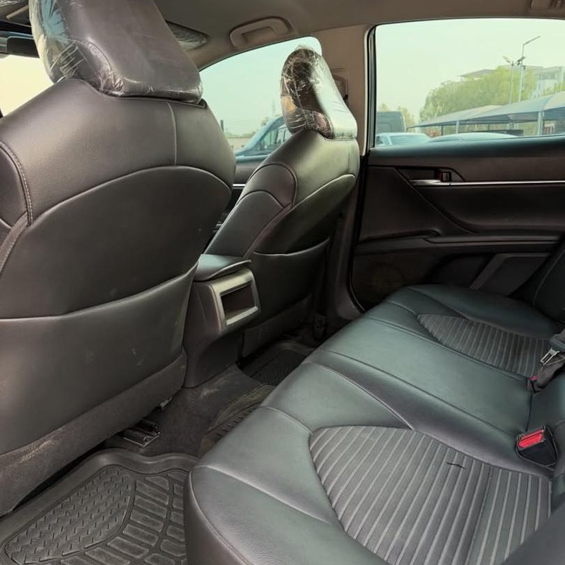 2018 TOYOTA CAMRY SE FOR SALE IN ABUJA image
