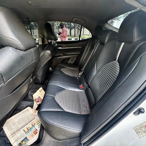 2018 TOYOTA CAMRY SE FOR SALE IN ABUJA
