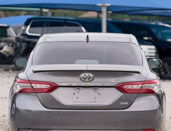2018 TOYOTA CAMRY XSE FOR SALE IN ABUJA