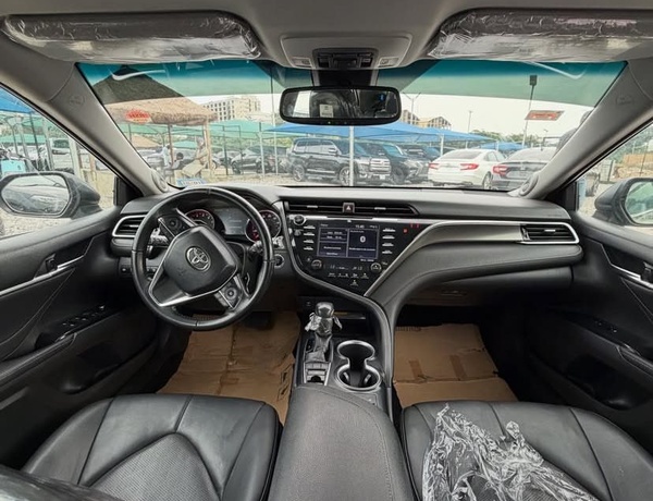 2018 TOYOTA CAMRY XSE FOR SALE IN ABUJA