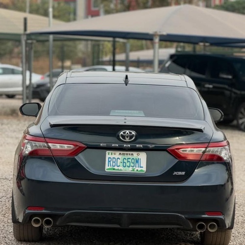 2018 TOYOTA CAMRY XSE FOR SALE IN ABUJA