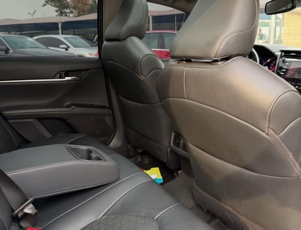 2018 TOYOTA CAMRY XSE FOR SALE IN ABUJA