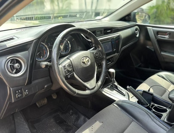 2018 TOYOTA COROLLA SE FOR SALE