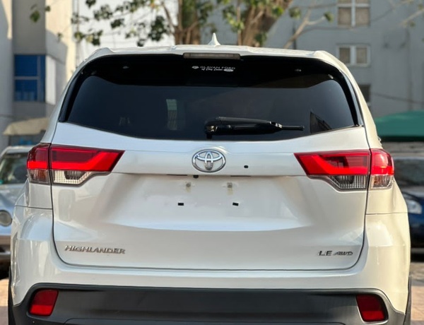 2018 Toyota Highlander LE for Sale In Abuja