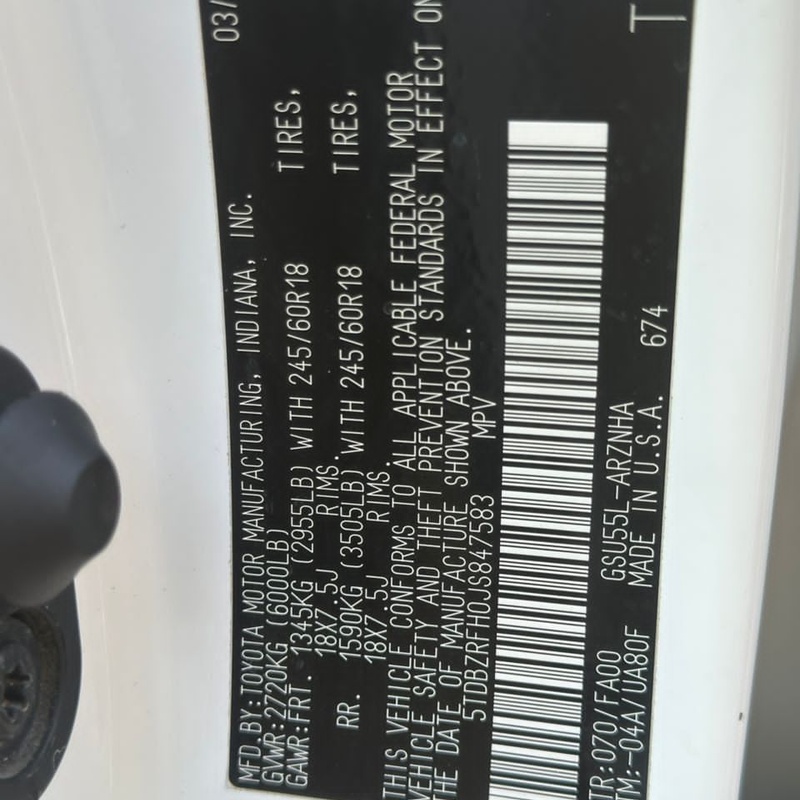 2018 Toyota Highlander LE for Sale In Abuja image