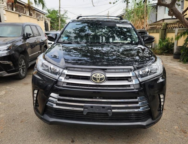 2018 Toyota Highlander Limited Edition 