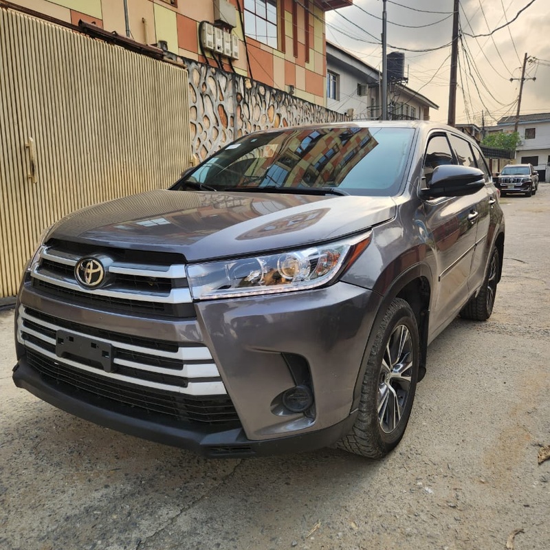 2018 Toyota Highlander Tokunbo In Lagos image