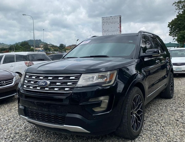 2018 UPGRADED FORD EXPLORER LIMITED FULL OPTION FOR SALE