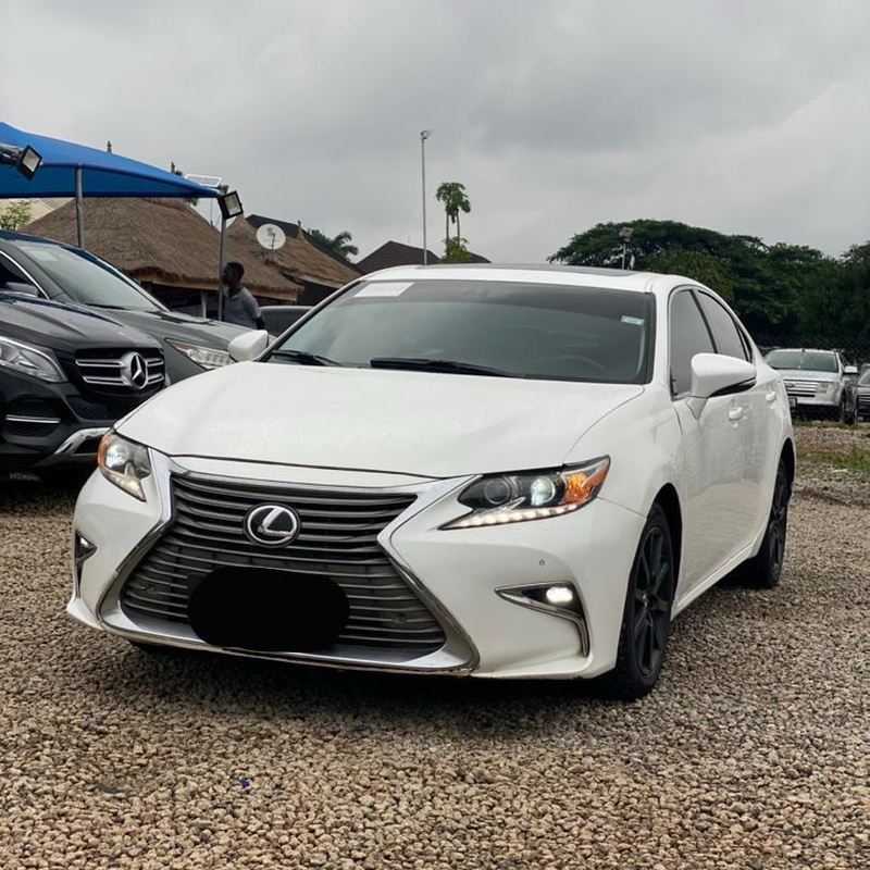 2018 UPGRADED LEXUS ES350 FOR SALE IN ABUJA image