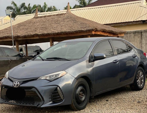 2018 UPGRADED TOYOTA COROLLA FOR SALE IN ABUJA