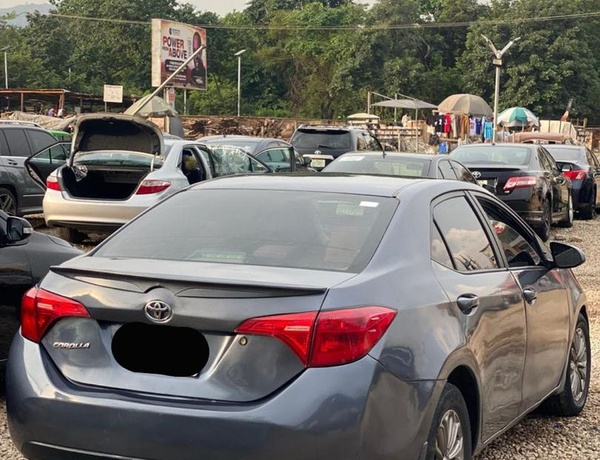 2018 UPGRADED TOYOTA COROLLA FOR SALE IN ABUJA