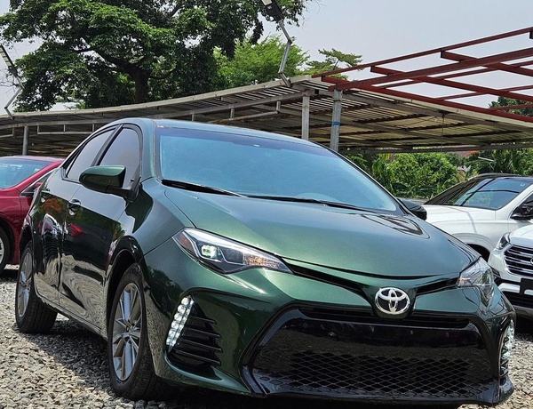 2018 UPGRADED TOYOTA COROLLA FOR SALE