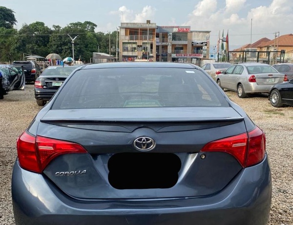 2018 UPGRADED TOYOTA COROLLA FOR SALE IN ABUJA