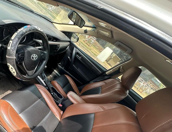 2018 UPGRADED TOYOTA COROLLA S