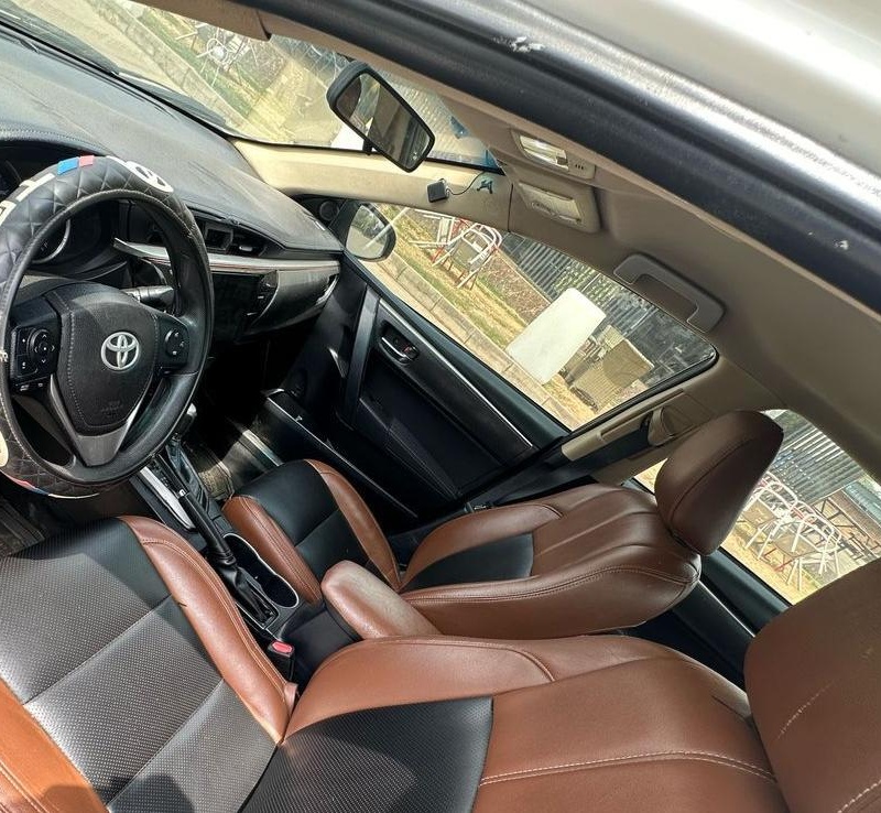 2018 UPGRADED TOYOTA COROLLA S image