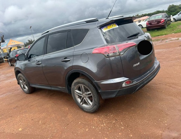2018 UPGRADED TOYOTA RAV4 FOR SALE IN ABUJA