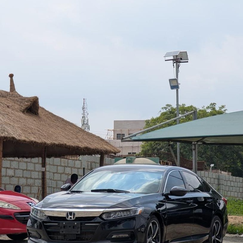 2019 GEARLESS HONDA ACCORD 2.0T FOR SALE image