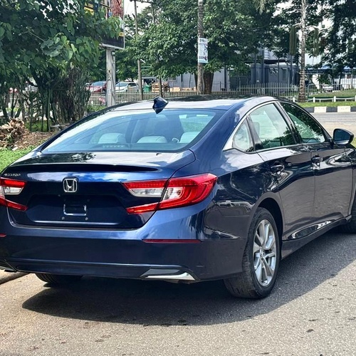 2019 HONDA ACCORD IN ABUJA FOR SALE