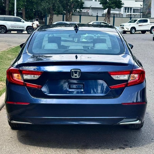2019 HONDA ACCORD IN ABUJA FOR SALE