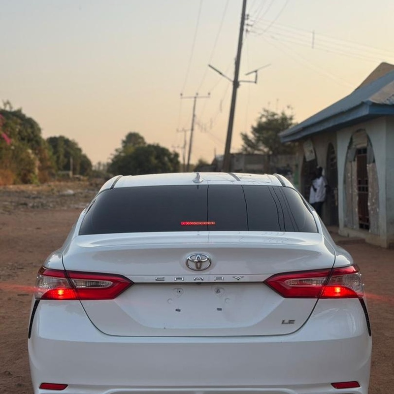 2019 TOYOTA CAMRY LE FOR SALE IN KADUNA image