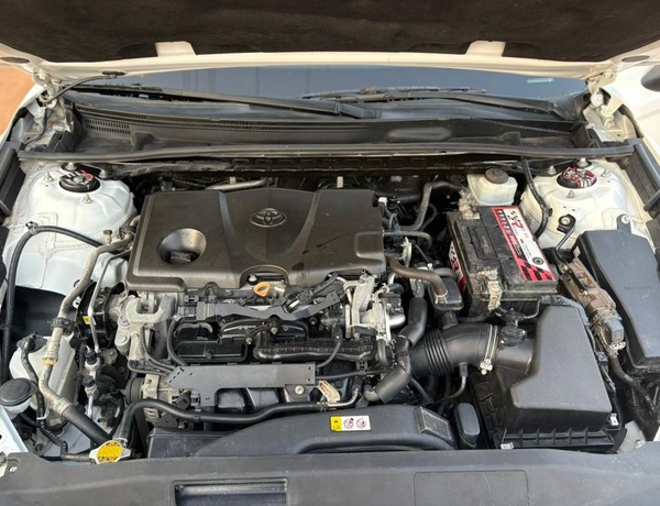 2019 TOYOTA CAMRY LE FOR SALE IN KADUNA