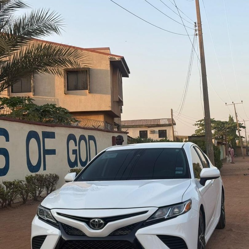 2019 TOYOTA CAMRY LE FOR SALE IN KADUNA image