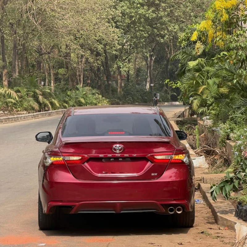 2019 TOYOTA CAMRY SE FOR SALE IN ABUJA image