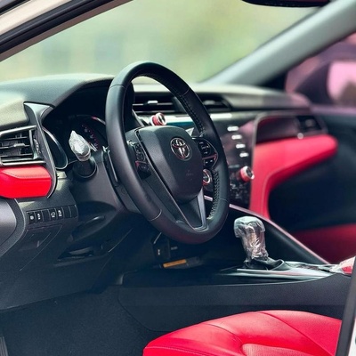 2019 TOYOTA CAMRY XSE FULL OPTION FOR SALE