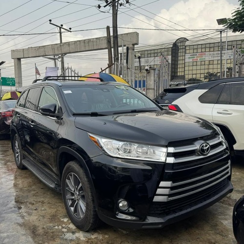 2019 Toyota Highlander XLE for Sale In  Lagos