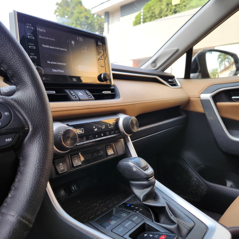 2019 Toyota RAV4 Toks  First Body image